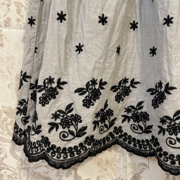 RHAPSODY Lined Cotton Elastic Waist Skirt Size Small Gray with Black Embroidery - Picture 2 of 4